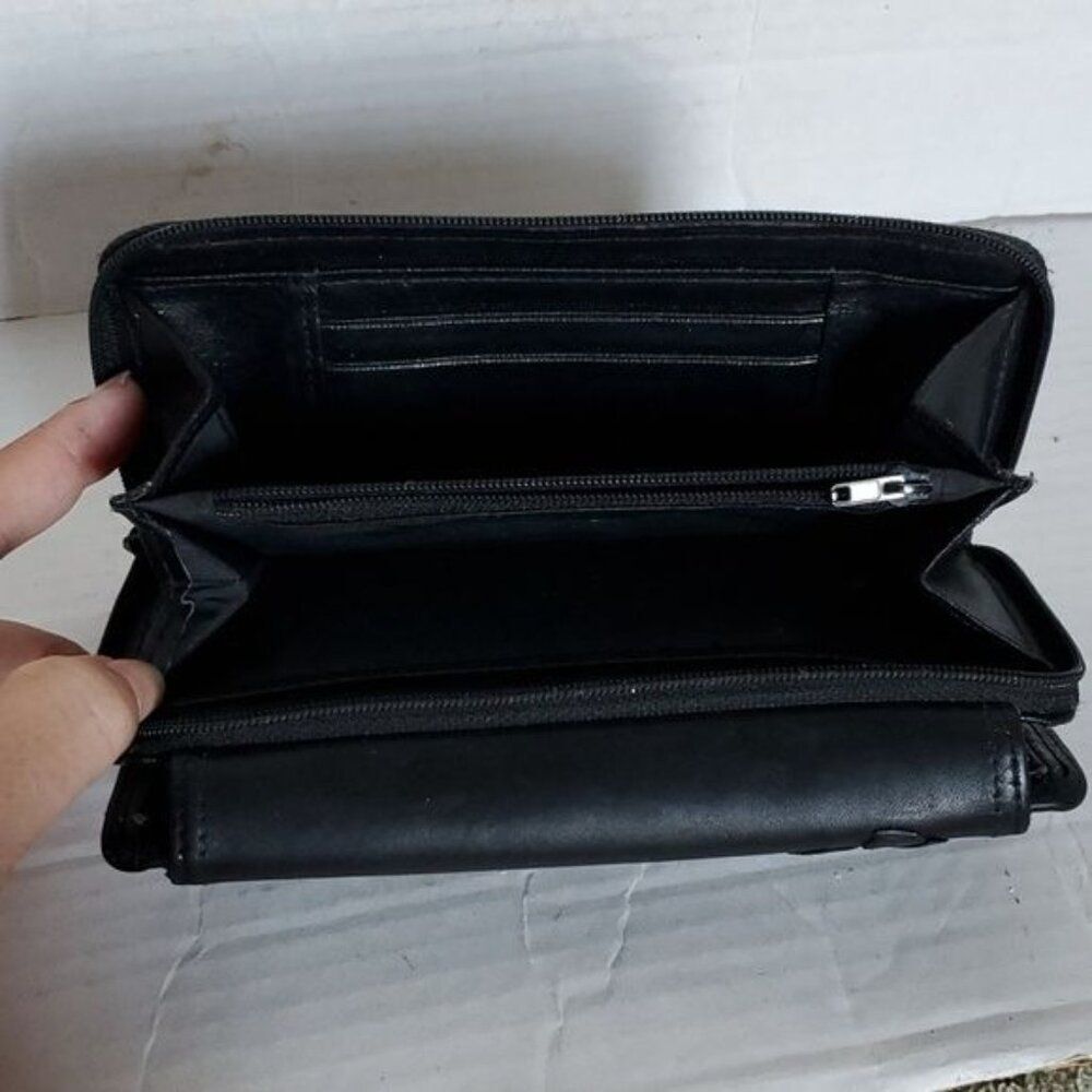 Buxton Black Leather Wallet Card Holder ID Coin Change Purse Women's Woman's - Picture 9 of 16